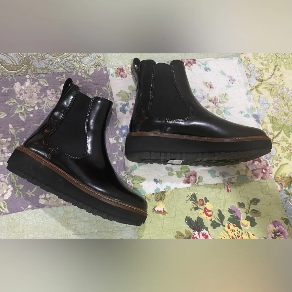 Clarks Orianna Up Black Leather Pull On Chunky Boots 8.5 - Picture 9 of 10